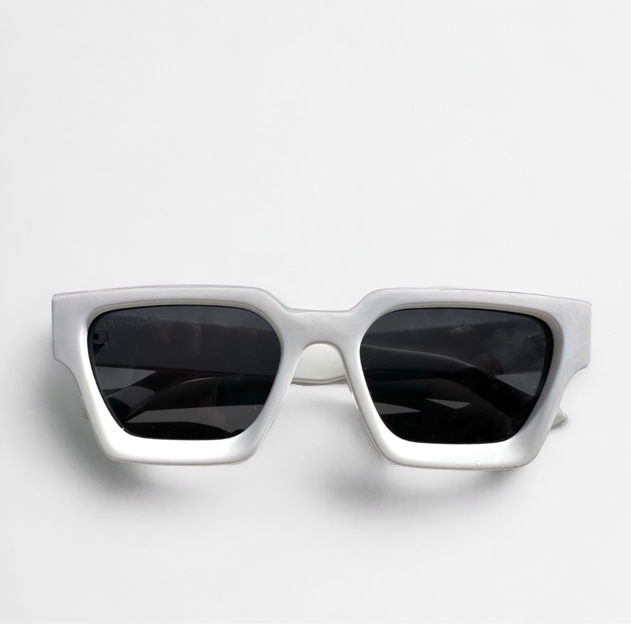 Outsiders Waved Sunglasses - White