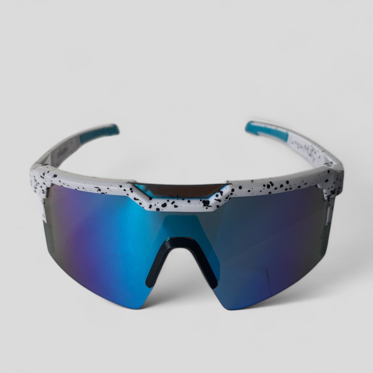 Outsiders Venture Sunglasses - White