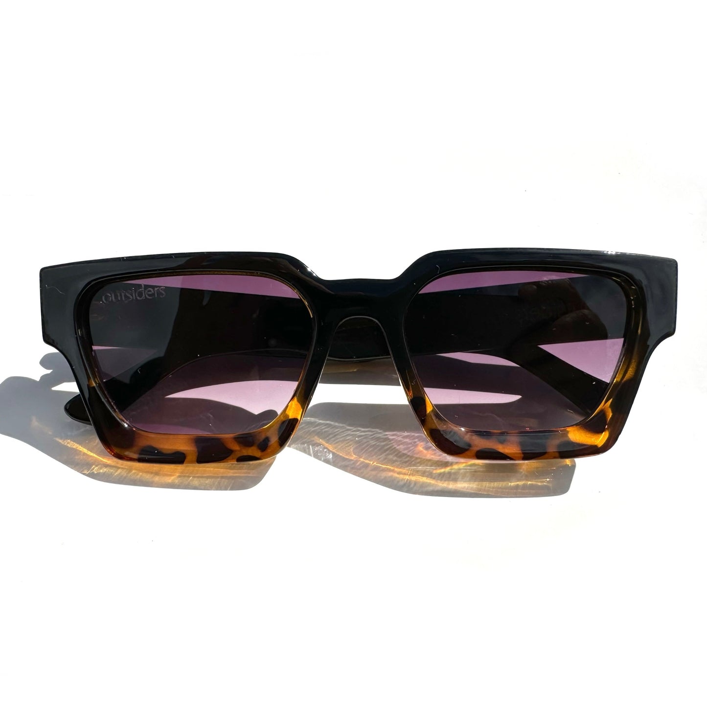 Outsiders Waved Sunglasses - Tortoise Fade / Pink